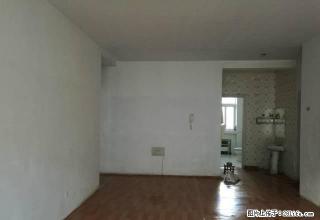 广成花园D区4楼3室2厅简装空房出租 - 平凉28生活网 pl.28life.com